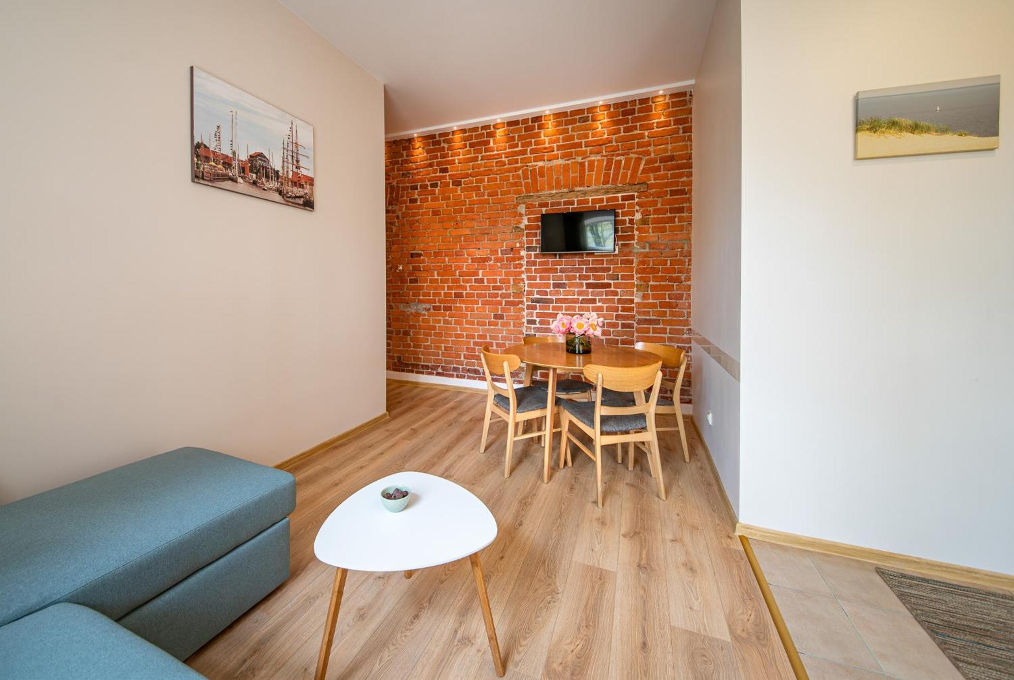 Red Brick Apartments Klaipeda Exterior photo